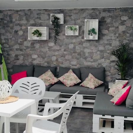 Apartamento Yale Tias Bagian luar foto