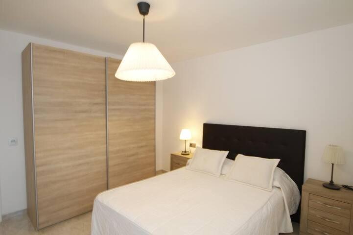 Apartamento Yale Tias Bagian luar foto