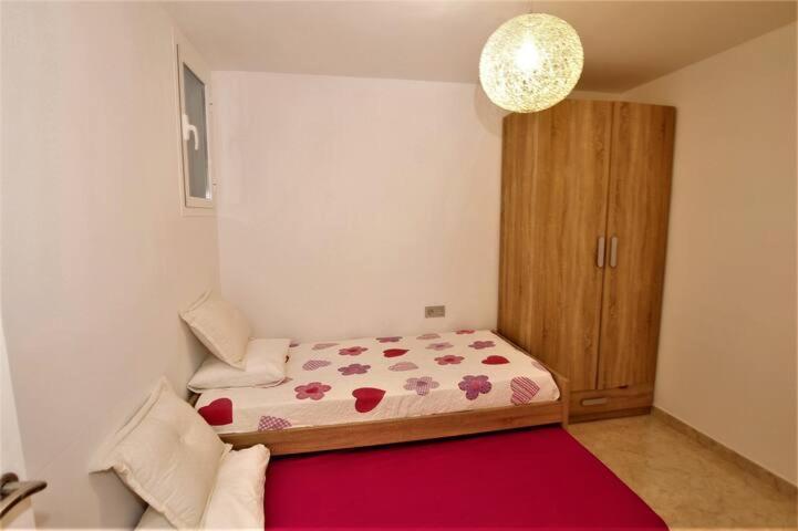 Apartamento Yale Tias Bagian luar foto
